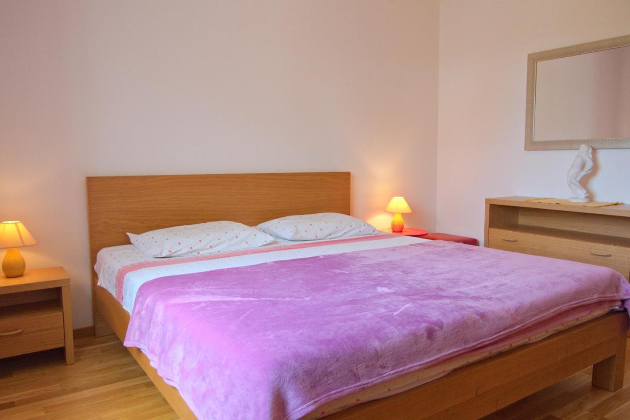 Apartments Vili Umag Exterior foto